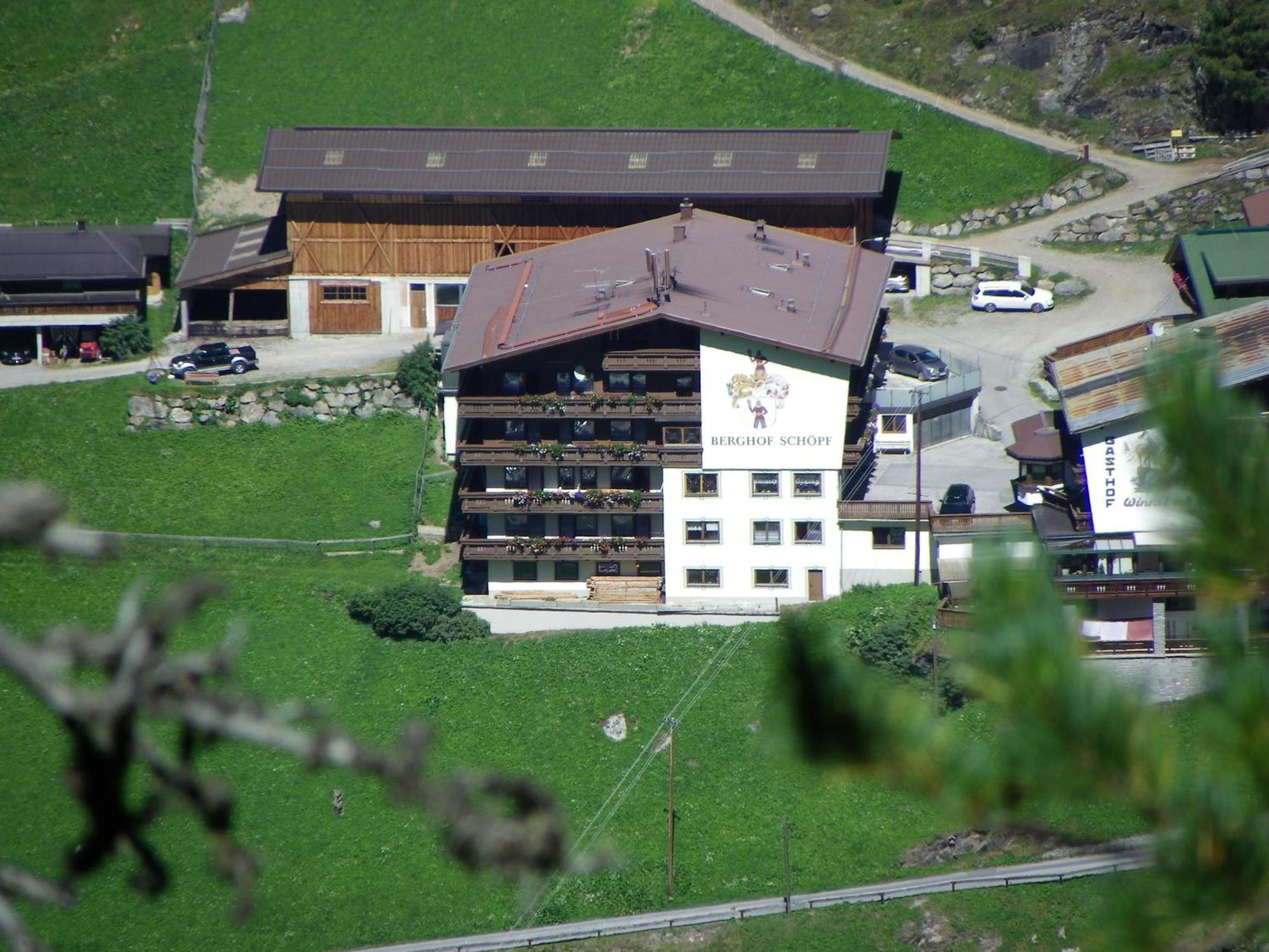 Gaestehaus Berghof Schoepf Лангенфельд Экстерьер фото